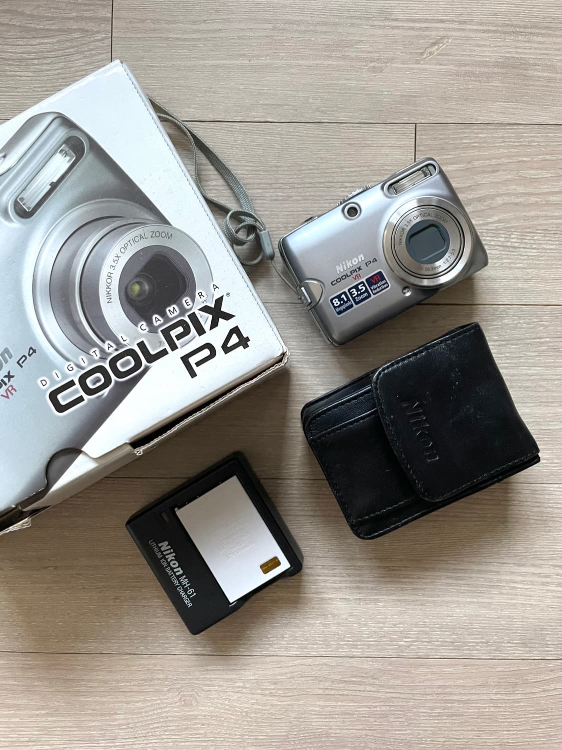 니콘 쿨픽스 P4 coolpix 빈티지디카 디지털카메라 nikons 상품이미지2