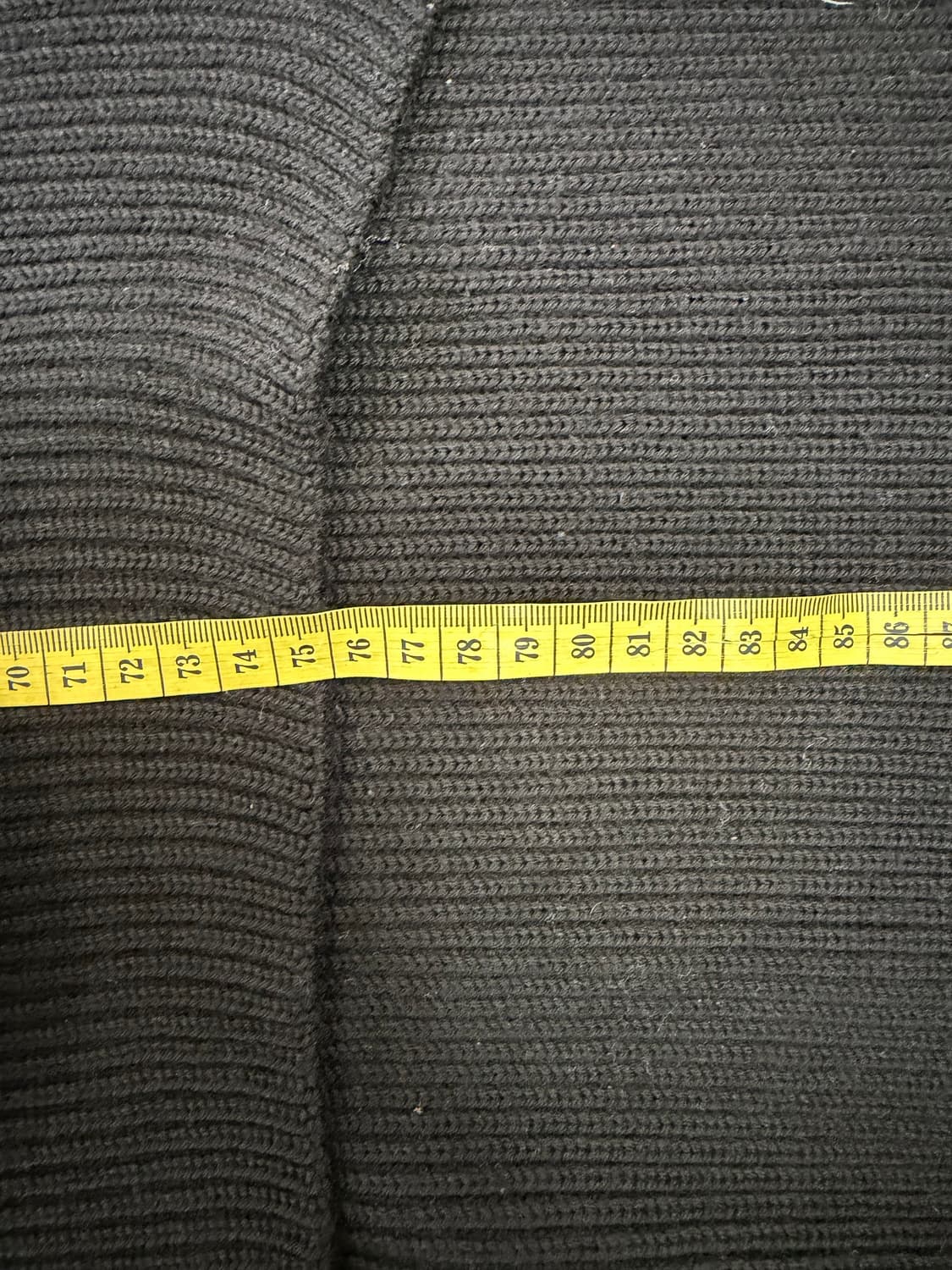 정품) COS 코스 블랙 언발 니트 원피스 L  상품이미지9