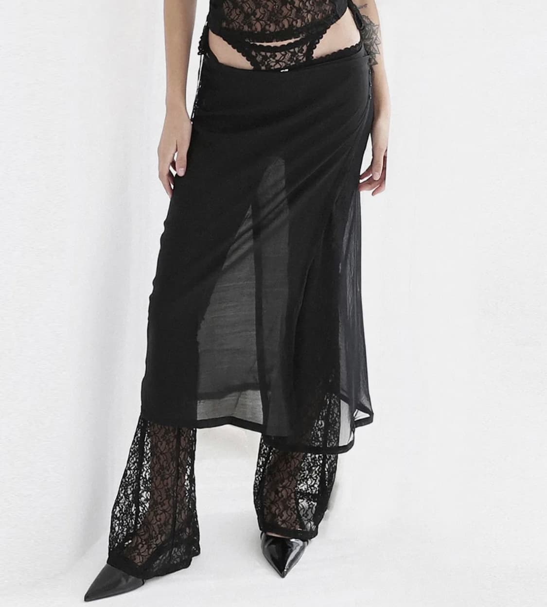 배드블러드 브리즈 미디스커트 상품이미지1