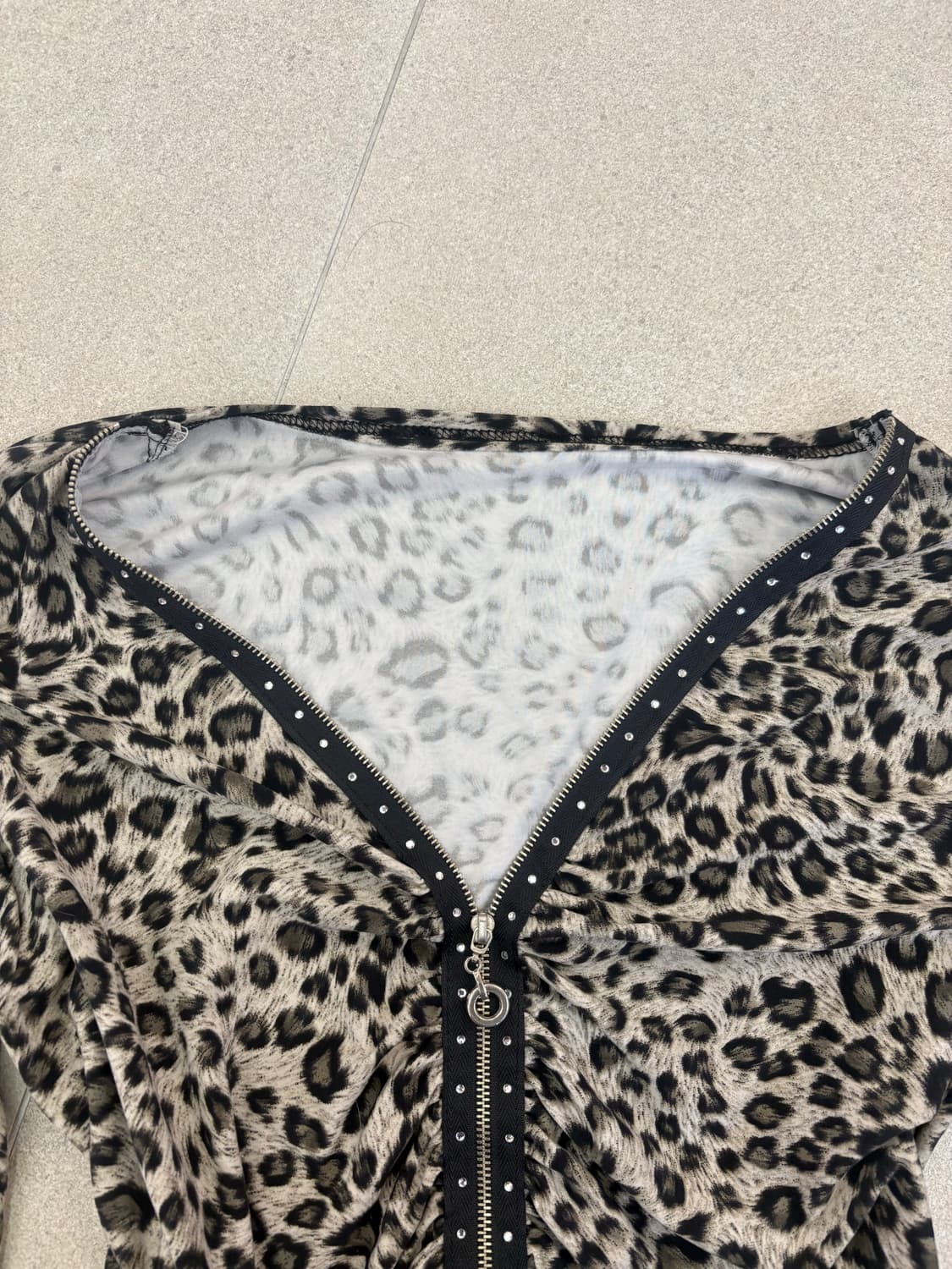 레오파드 셔링 큐빅 집업 상품이미지3