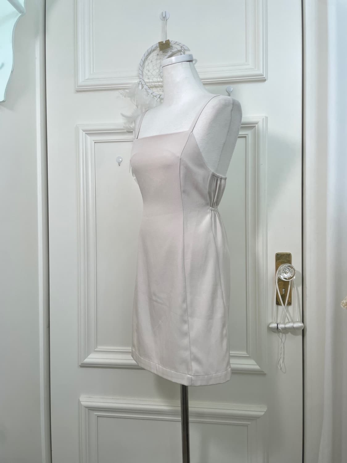 beigeivory back shirring slip mini opc 상품이미지2