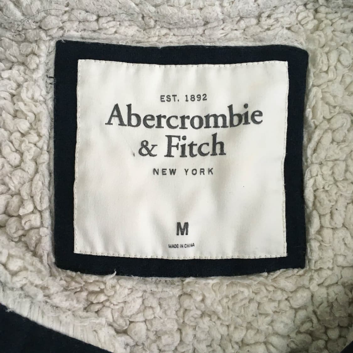 아베크롬비 y2k 울프죠 올드스쿨 양털 후드집업 희귀져지(M) 상품이미지6