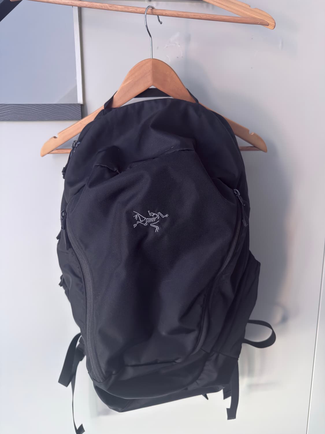 아크테릭스 백팩 멘티스 32 블랙 상품이미지1