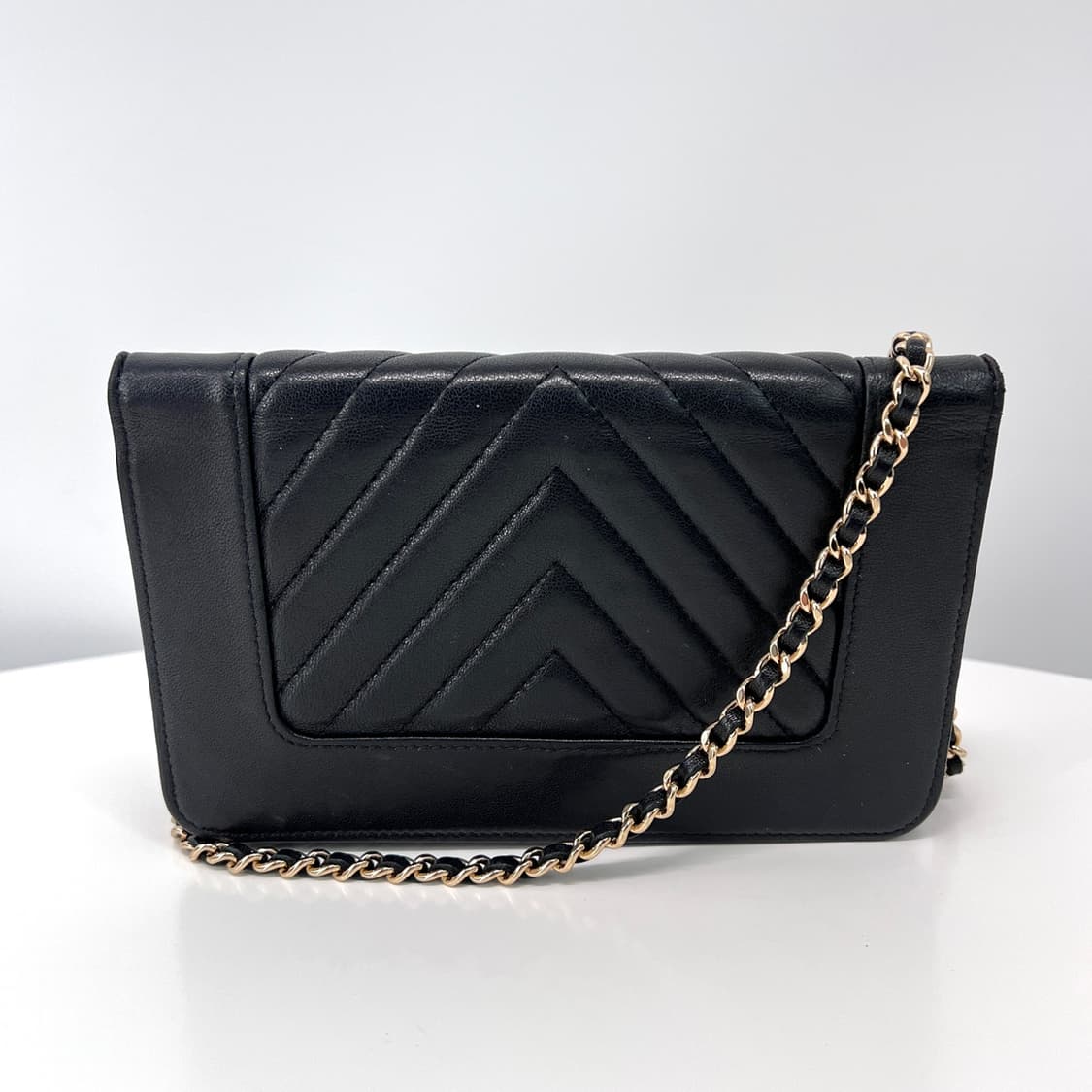 샤넬 마드모아젤 WOC 체인 크로스백 블랙 상품이미지4