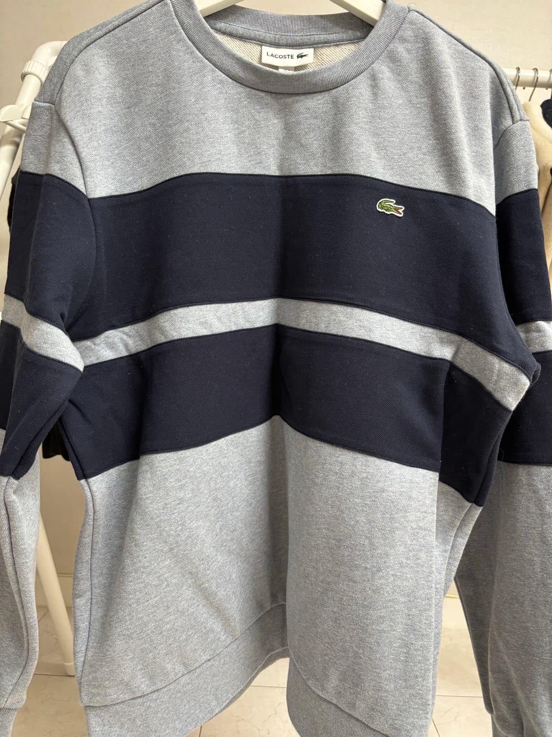 라코스테 맨투맨 스카이그레이 상품이미지1