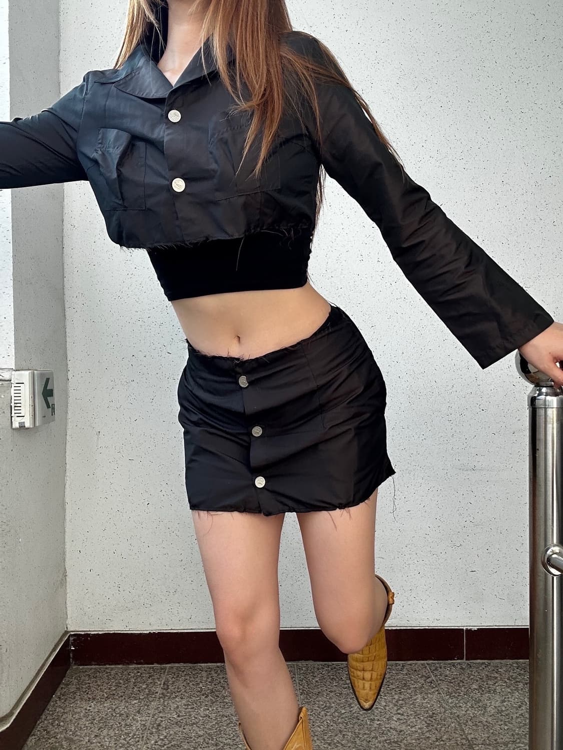 다크 브라운 별자리 버튼 크롭 자켓 셋업 상품이미지1