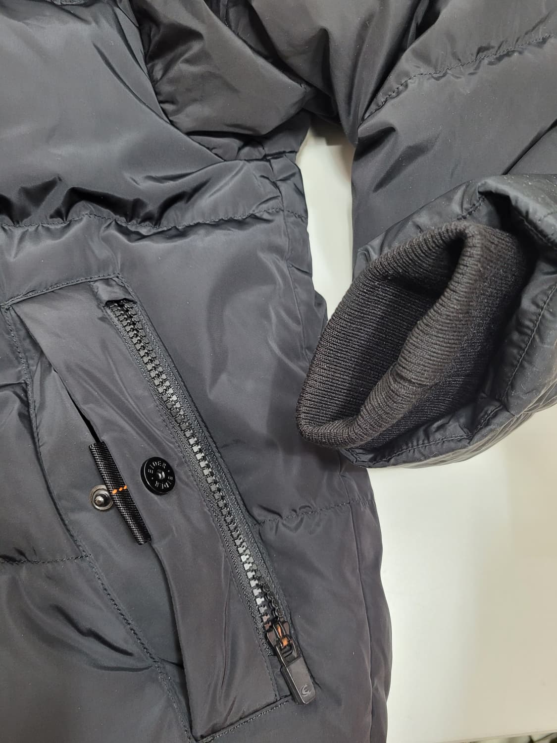 EIDER 20FW 아이더 나르비 다운 숏패딩 자켓 / 남 M 블랙 
 상품이미지6