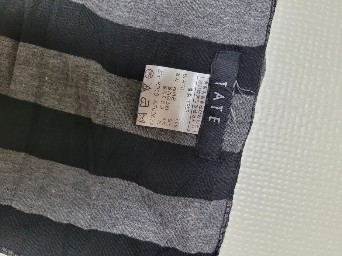 테이트 TATE 스트라이프 머플러 블랙/그레이 상품이미지10