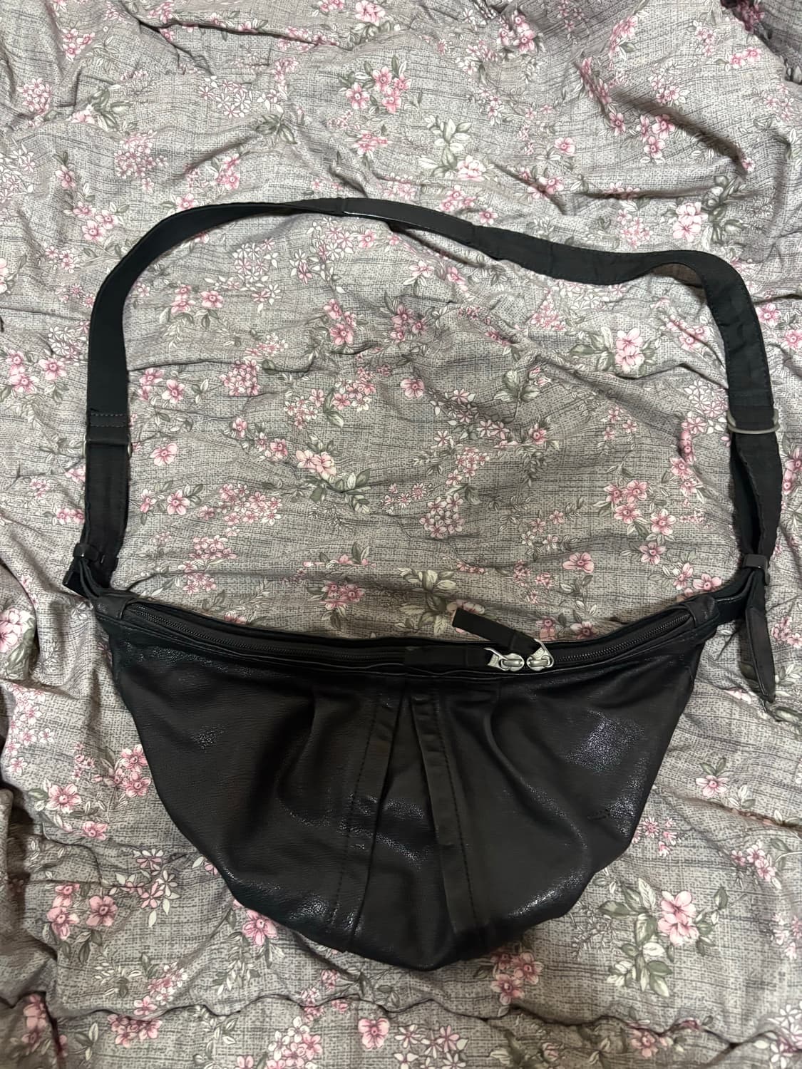 폴리테루 카프백 판매해요.  상품이미지1