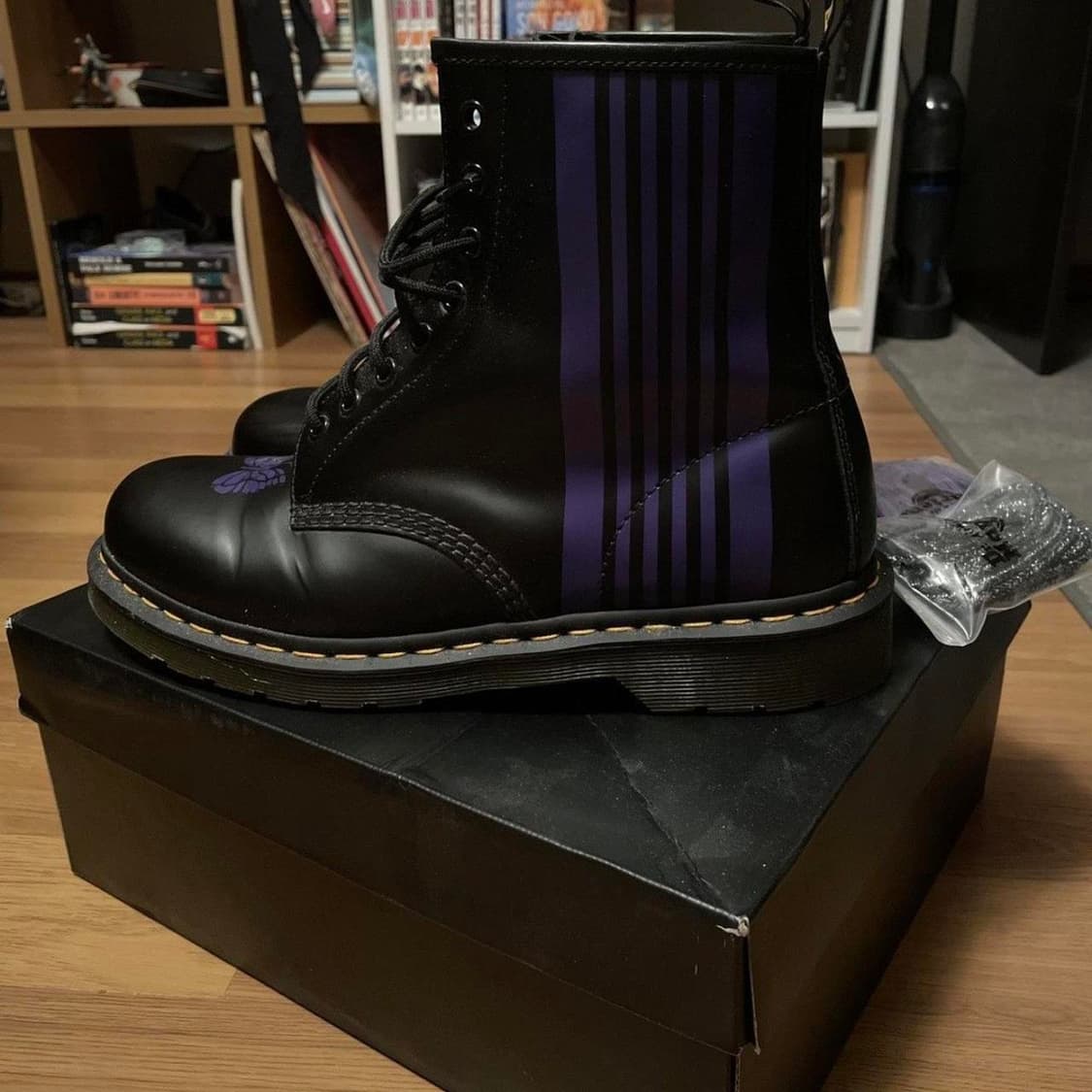 닥터마틴 x 니들스 1460 블랙 퍼플 290 상품이미지3