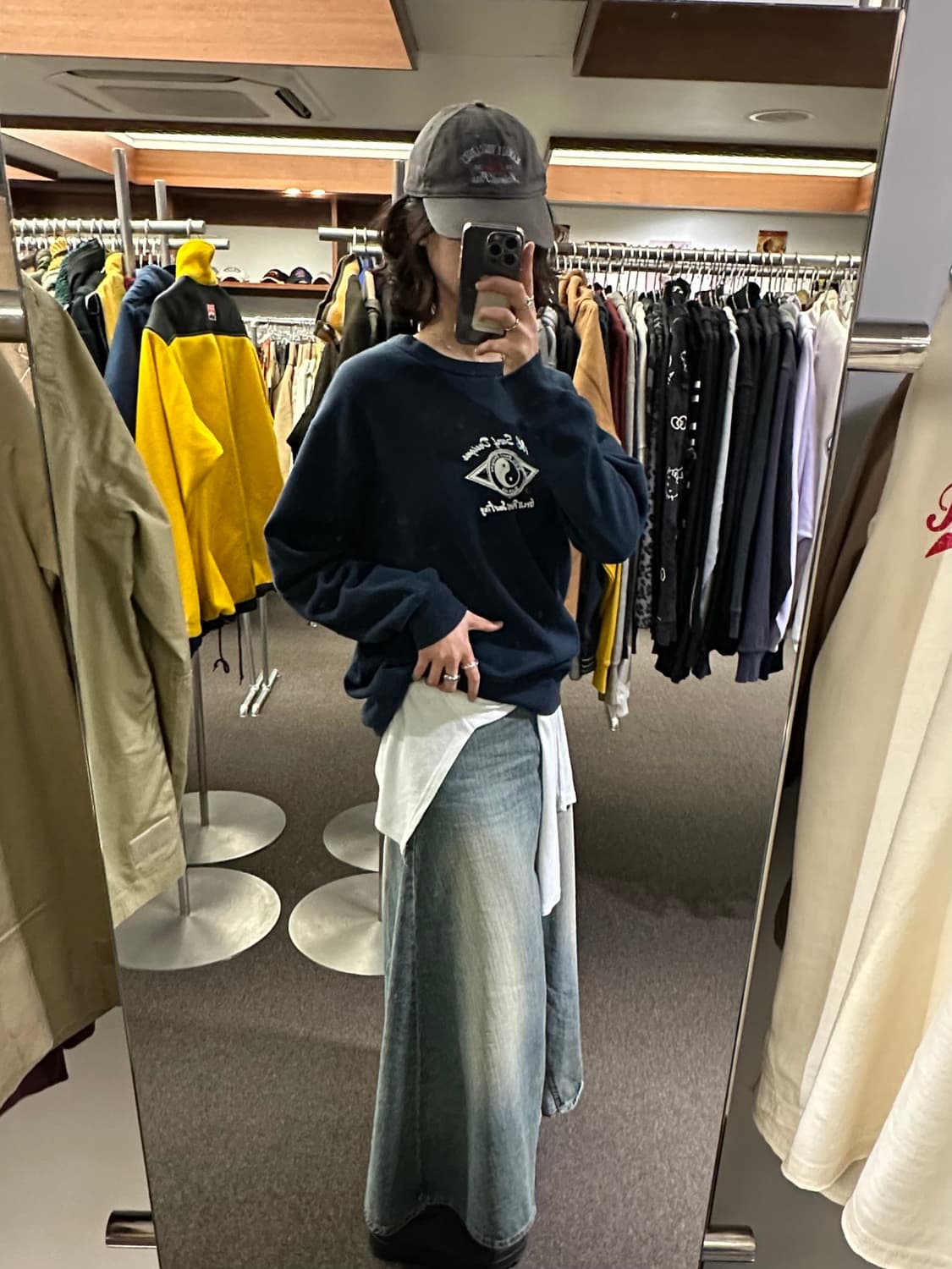 L)T&C Surf vintage 네이비 스웻셔츠 상품이미지1