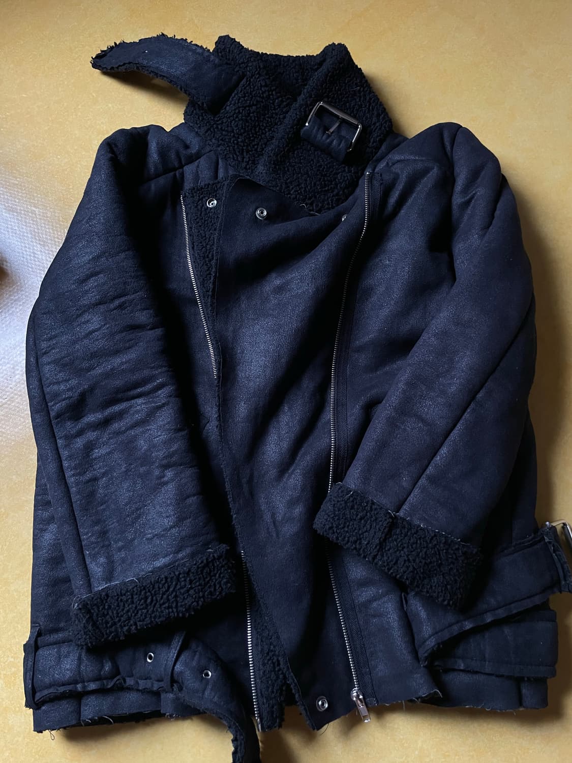 블랙 무스탕 자켓 상품이미지5