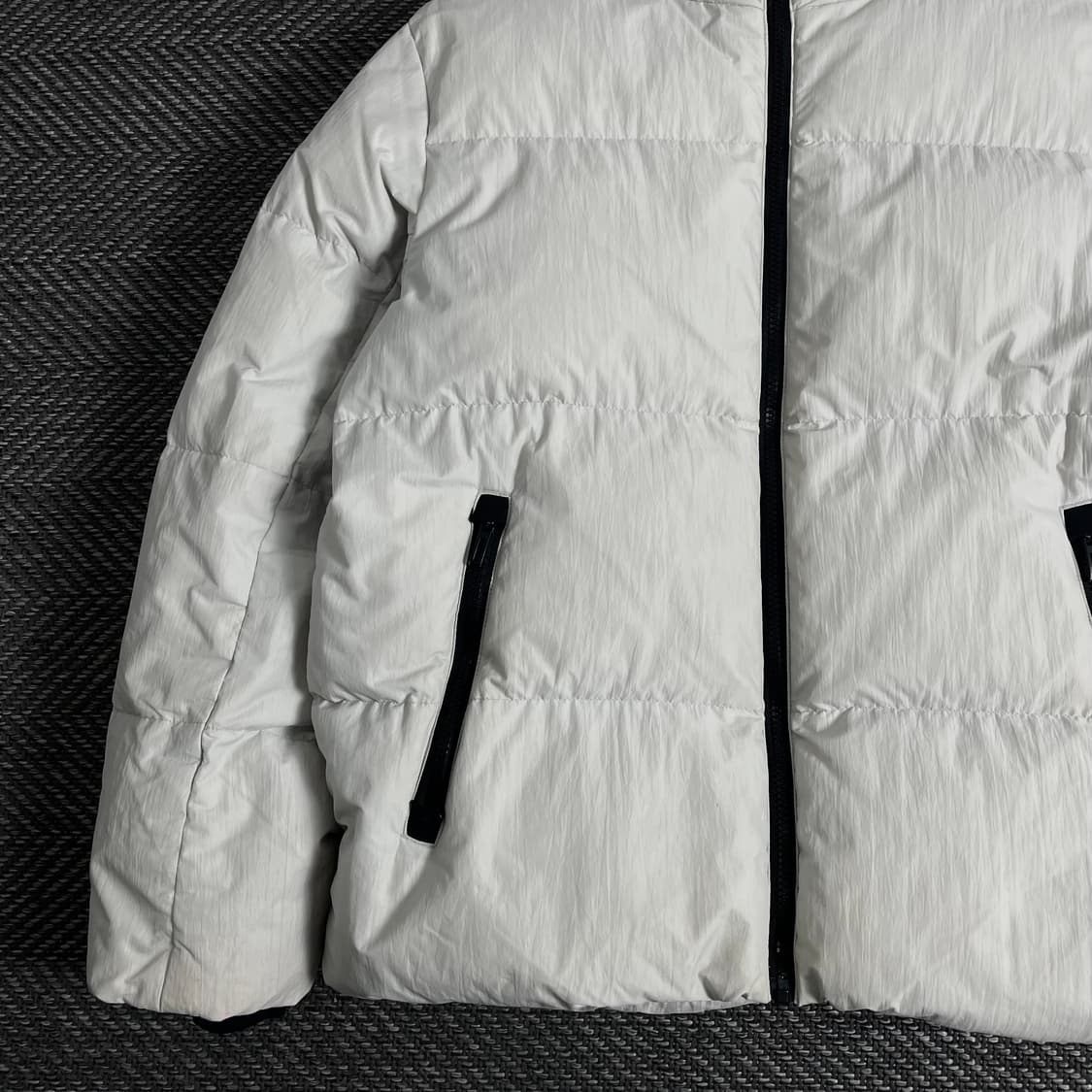 데상트 패치로고 미니멀 다운 푸퍼 패딩y 3345 상품이미지4