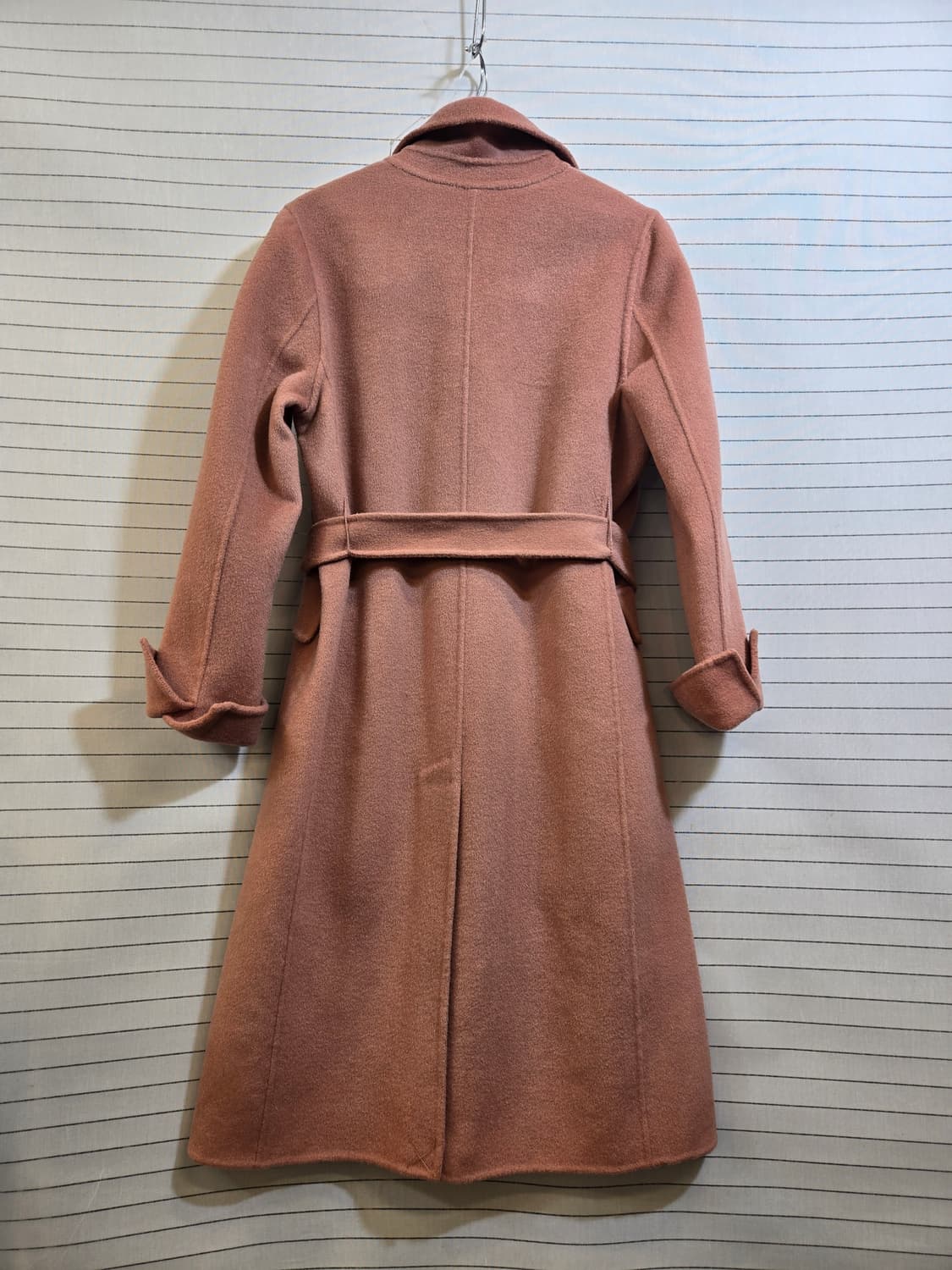 로엠 핸드메이드 울100%피치색상 벨트 울 코트 상품이미지9