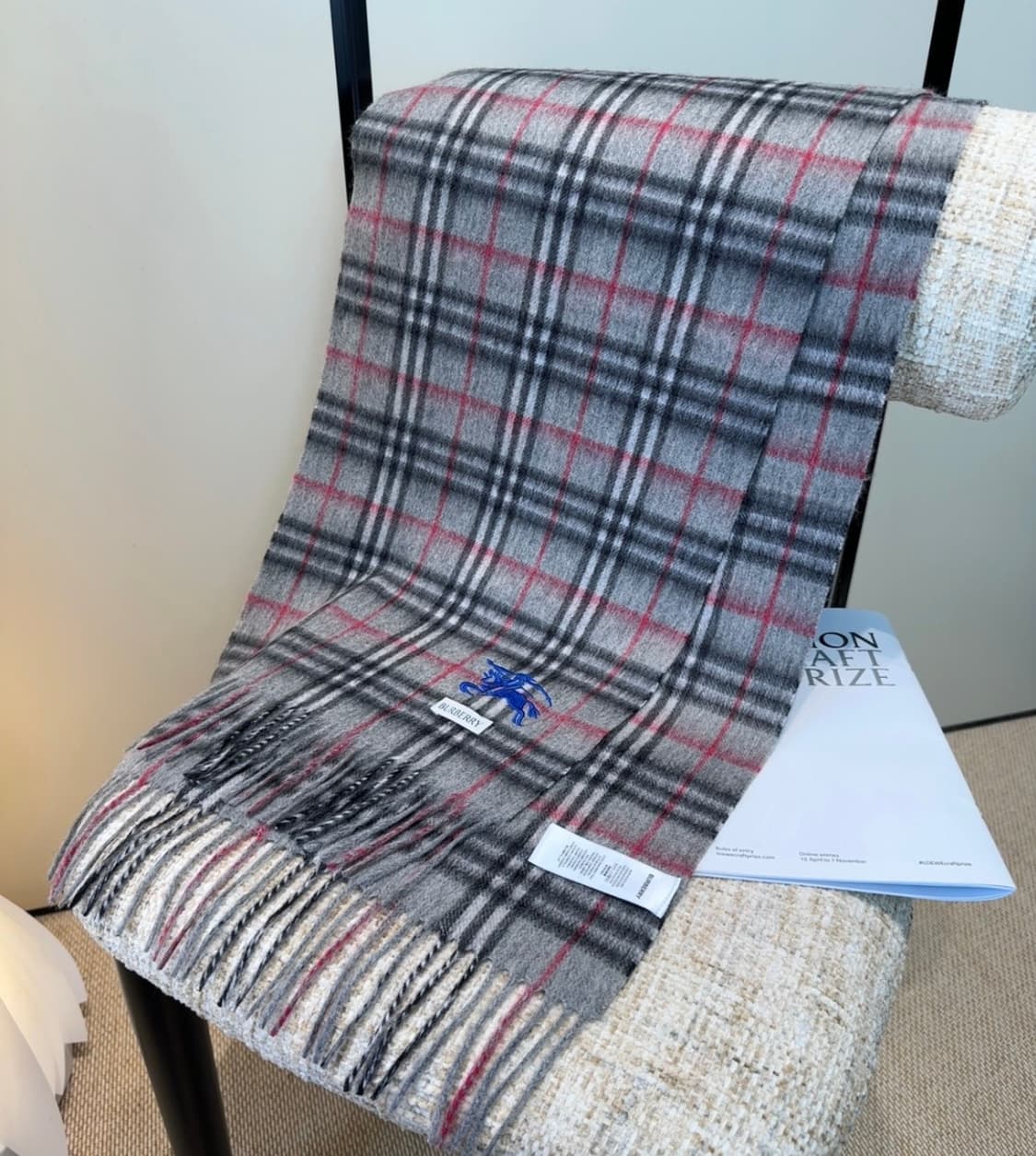 버버리 양면 머플러 램스울 100% 추동 단품
 상품이미지5