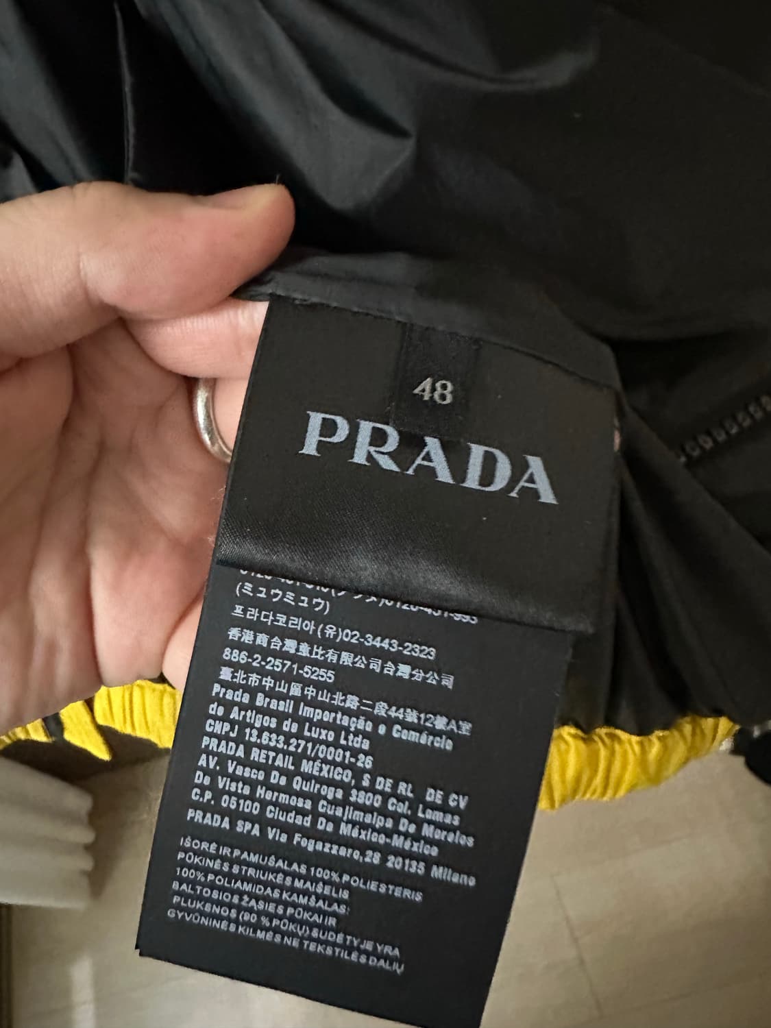 [48] 프라다 20fw 리나일론 패딩  상품이미지2