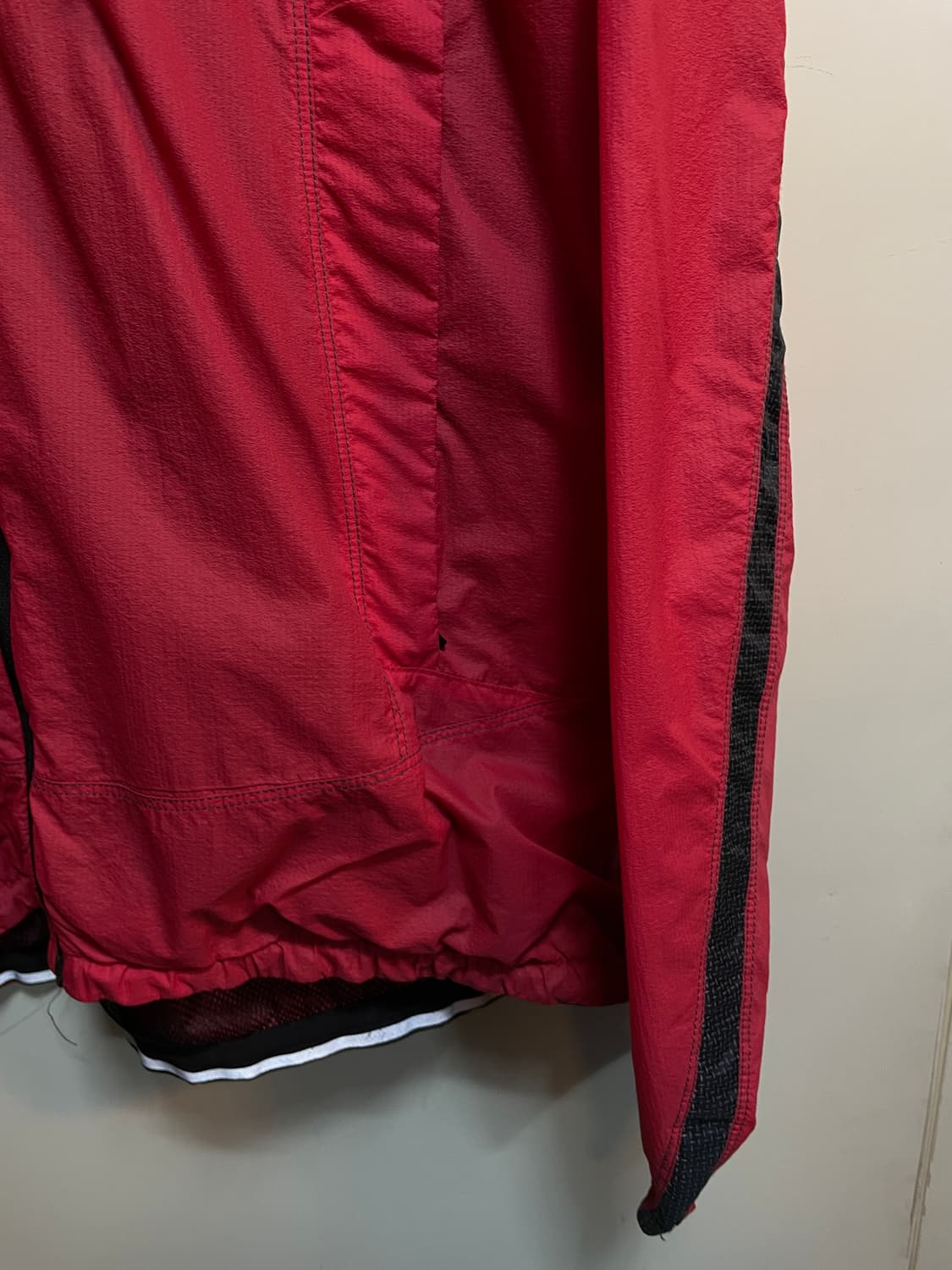 몬츄라 바람막이 상품이미지4