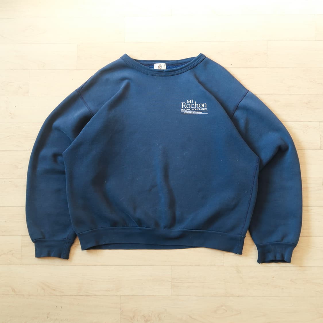  빈티지 90s 페이딩 스웻셔츠 상품이미지1