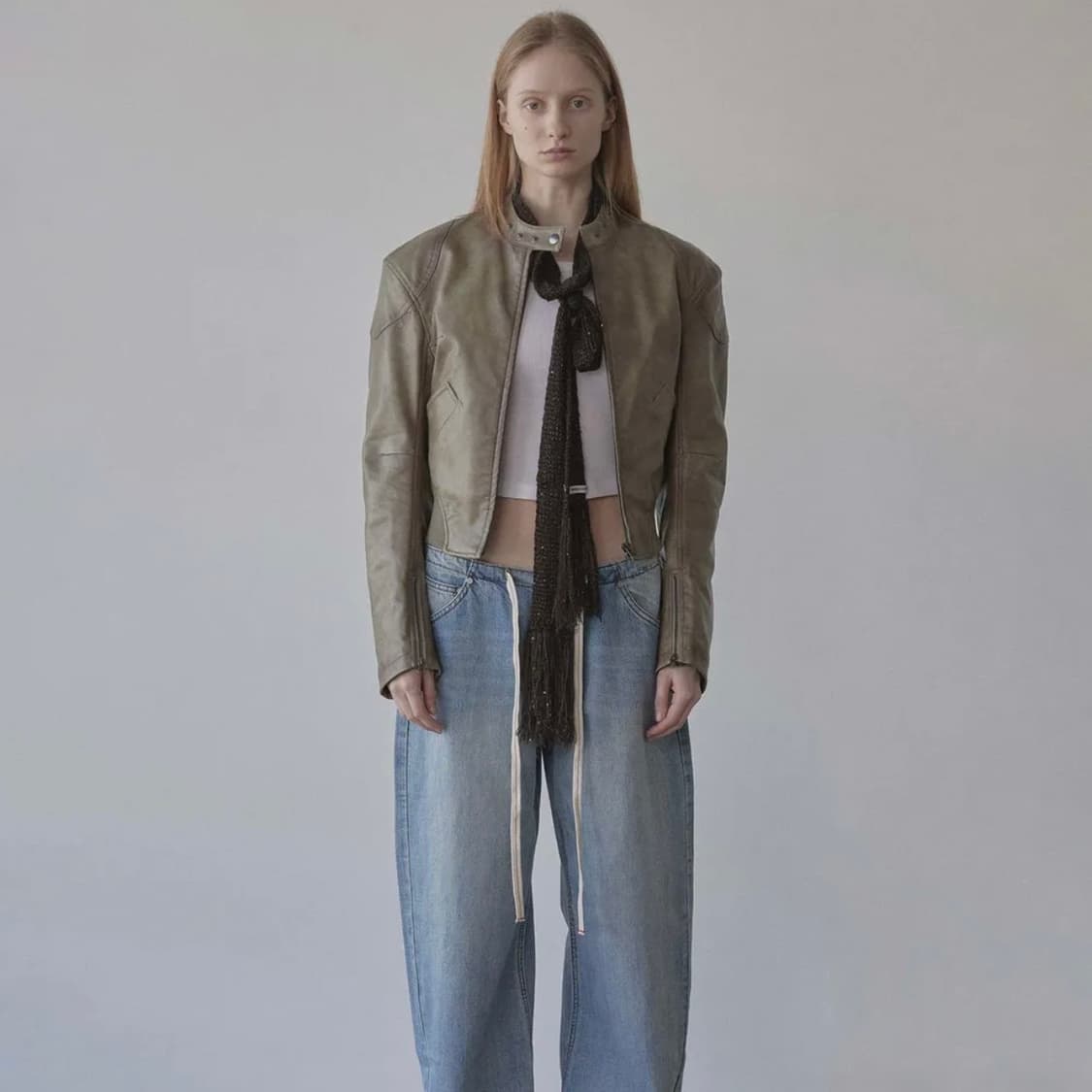 엠보싱 봄버 재킷 세이지 _새상품  (m) 상품이미지3