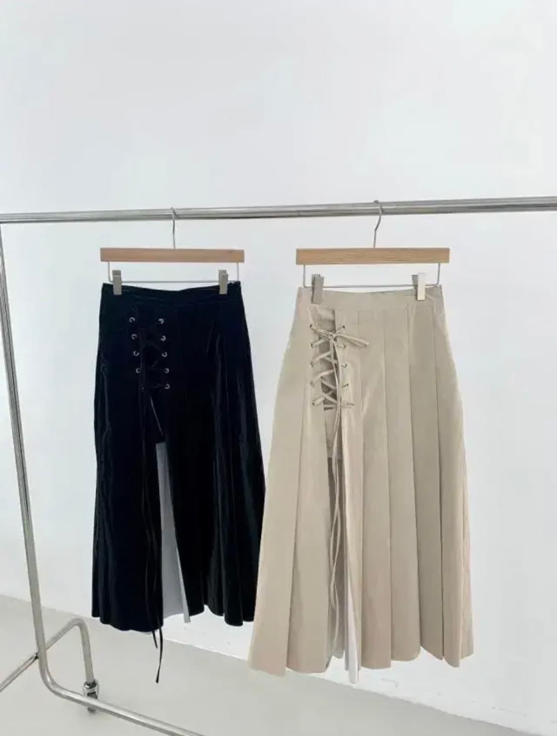 라뇨 체리퀴리 아일렛 롱스커트 2 - 애나멜 상품이미지3