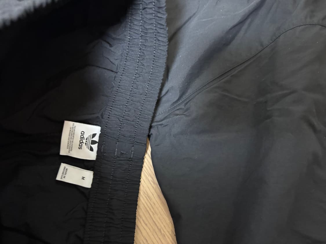 아디다스 락업 바람막이 조거팬츠세트 여성m 실측 있어요 상품이미지4