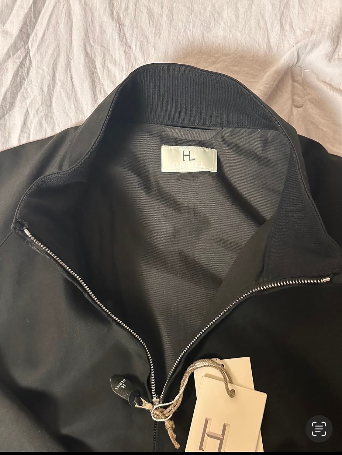 25ss 헤릴 위켄드 (블랙색상) 상품이미지3