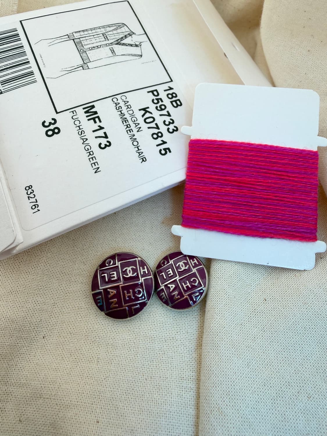 2021p / 샤넬 정품 버튼 리싸이클 이어링 상품이미지5