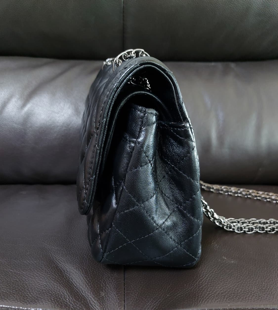 샤틴(SATIN)블랙 퀼팅 체인 숄더백 상품이미지2