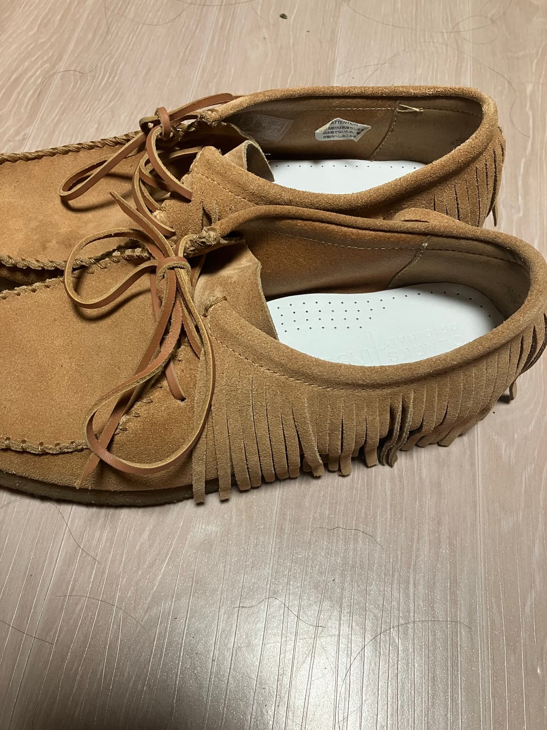 클락스 fbt스타일 스웨이드 프린지 왈라비 상품이미지3