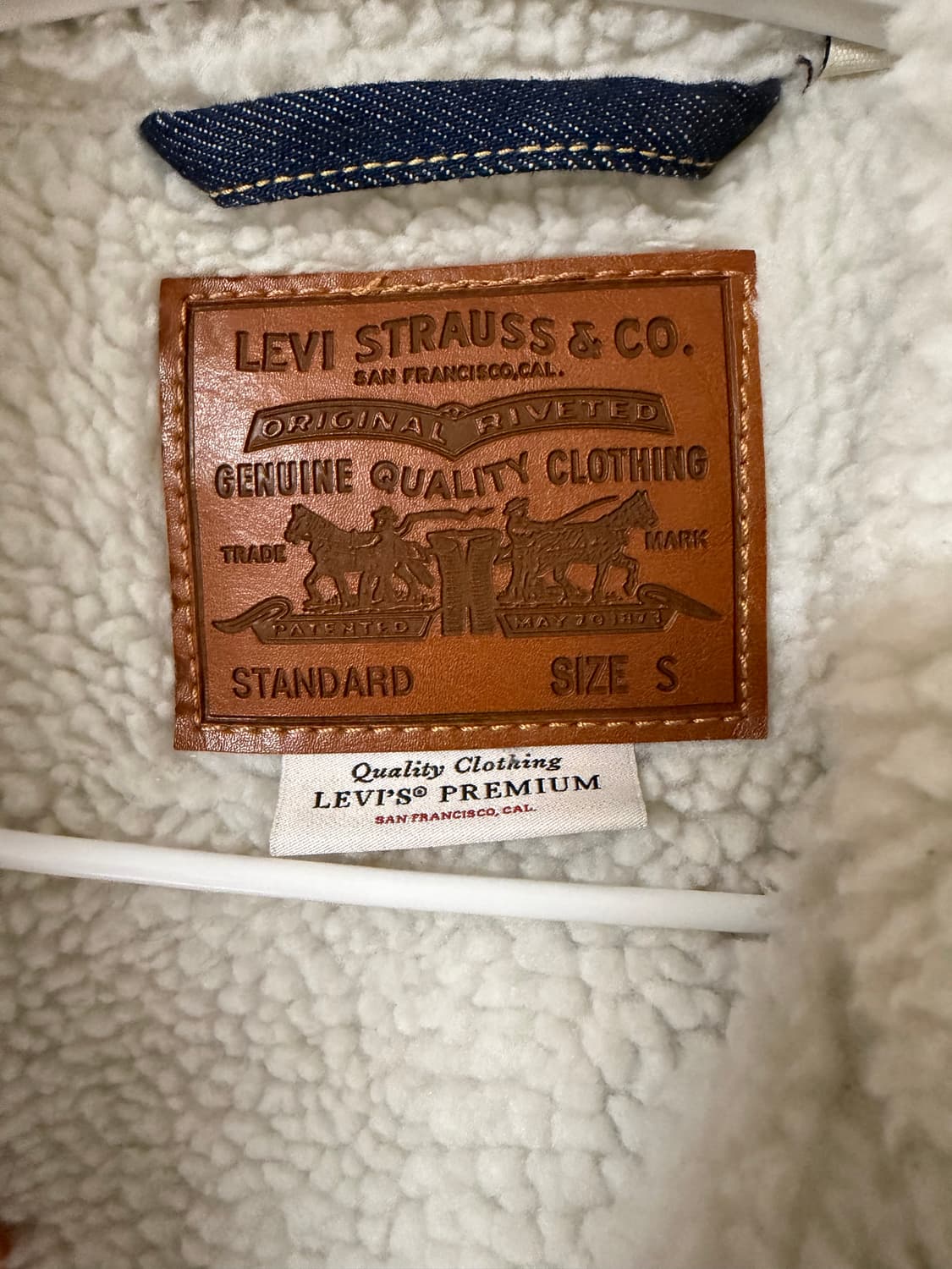 리바이스 쉐르파 양털 트러커 자켓 상품이미지4