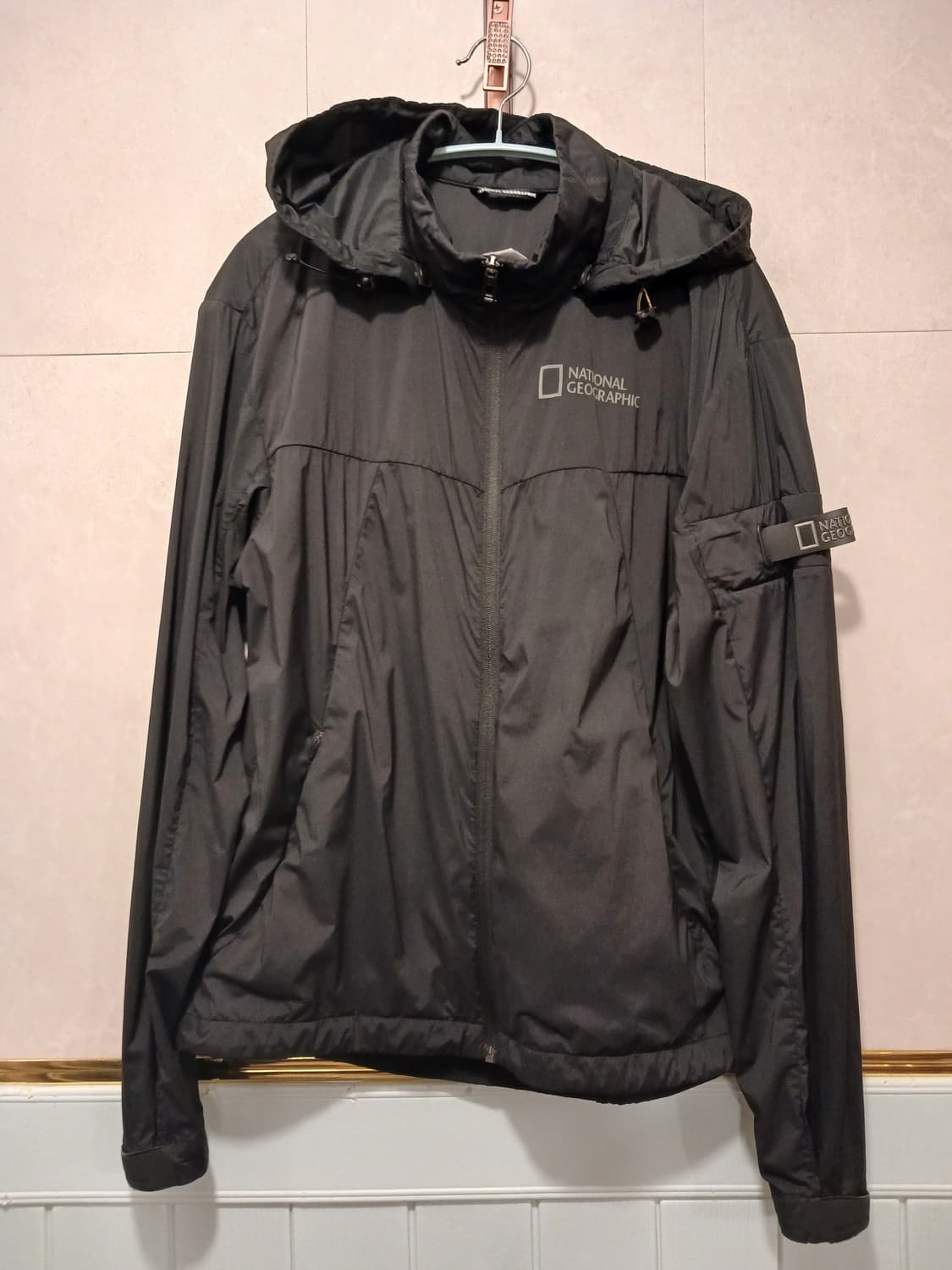 내셔널지오그래픽 정품 여성 바람막이 S (90) 사이즈 상품이미지1