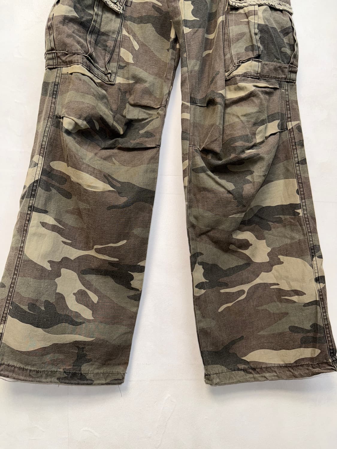 Ash khaki camouflage multi pocket 카고팬츠  상품이미지3