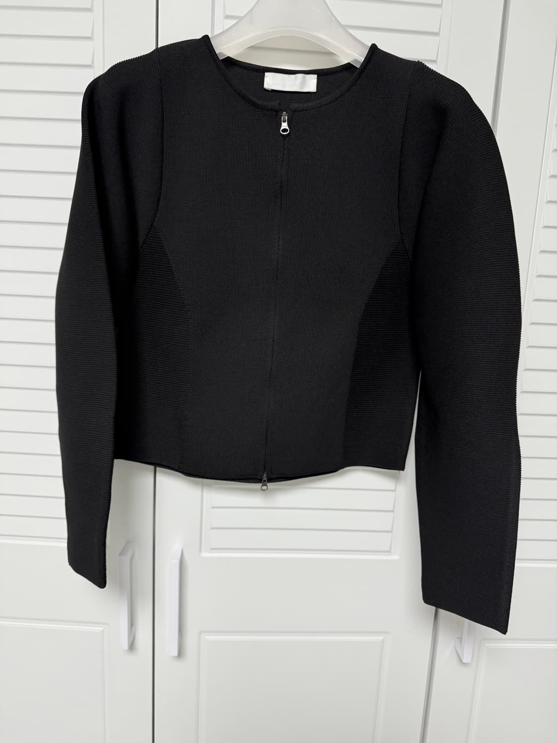 2025 아모멘토 라운드 집업 가디건 상품이미지5