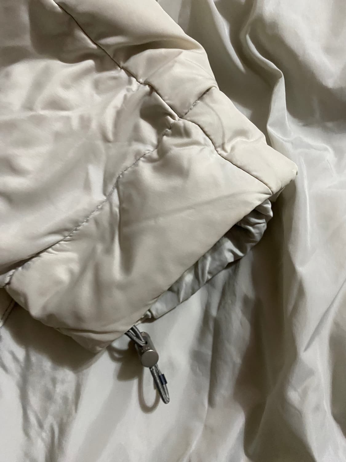 BOSS Hugo Boss Sport 다운 남성 패딩  (국내105) 상품이미지8