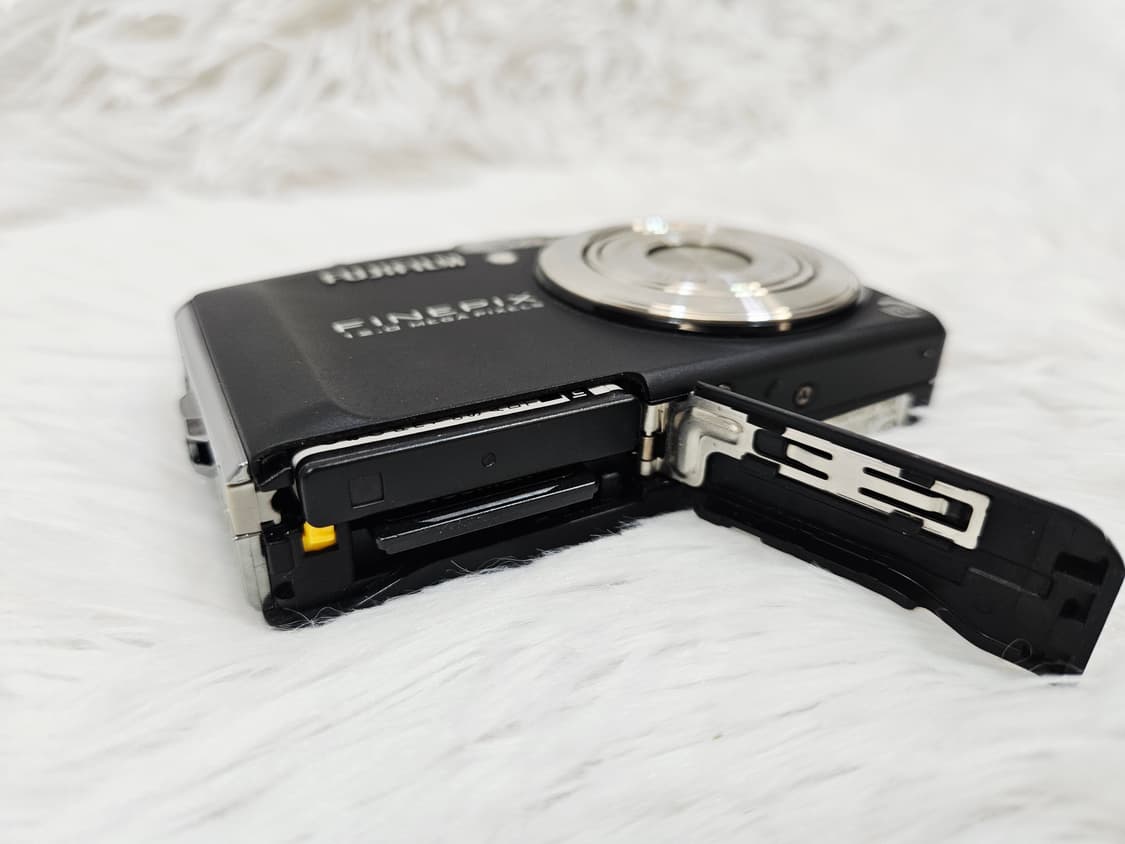 [민트] 후지필름 파인픽스 F50fd 디카, 디지털카메라 판매 상품이미지9