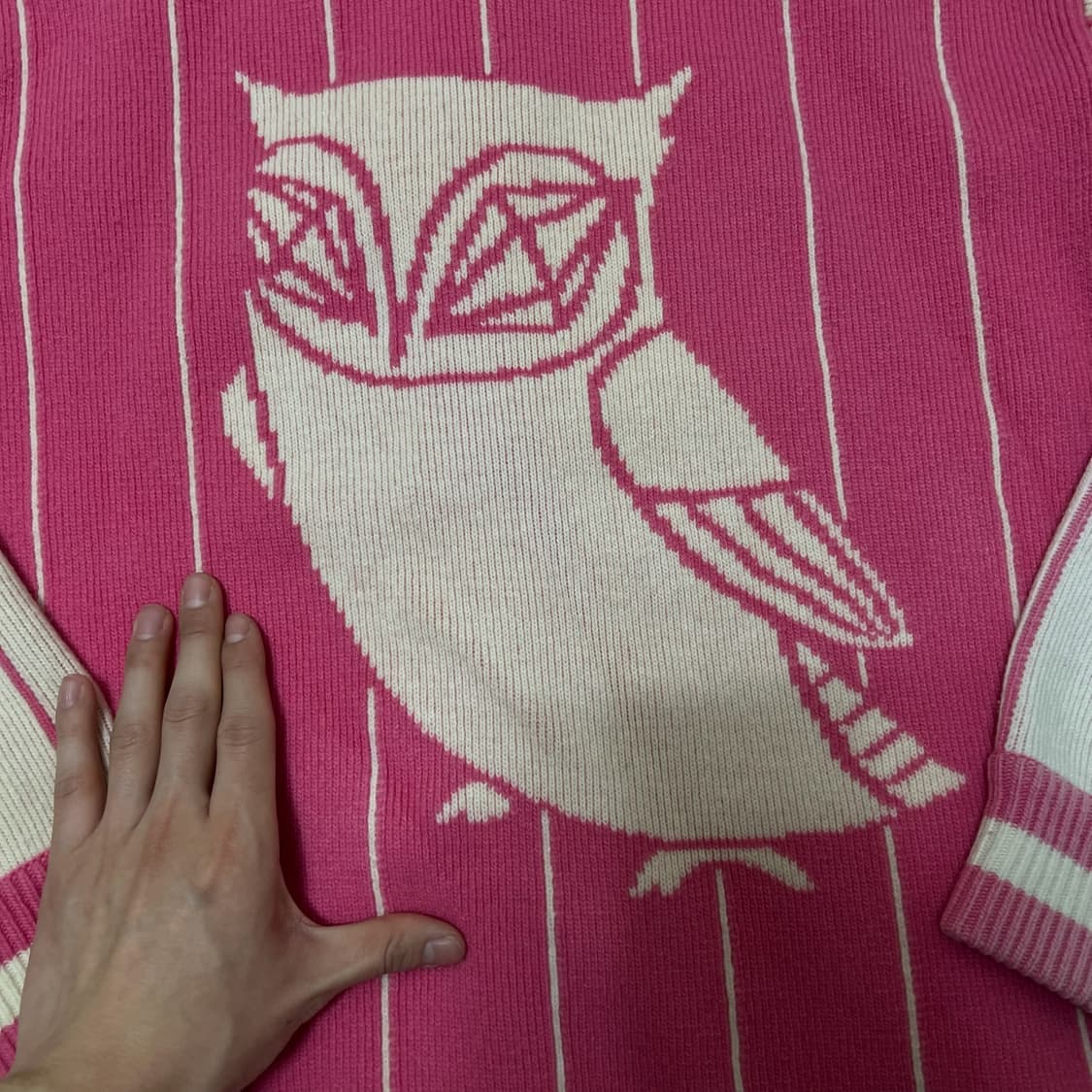 럭키슈에뜨 여성 빅로고 니트 원피스 FREE  상품이미지5