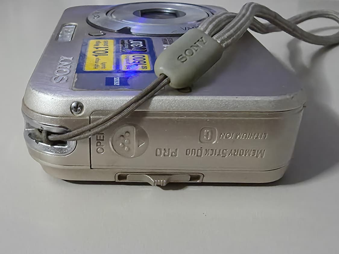 소니 사이버샷 DSC-N2(하자) 상품이미지3