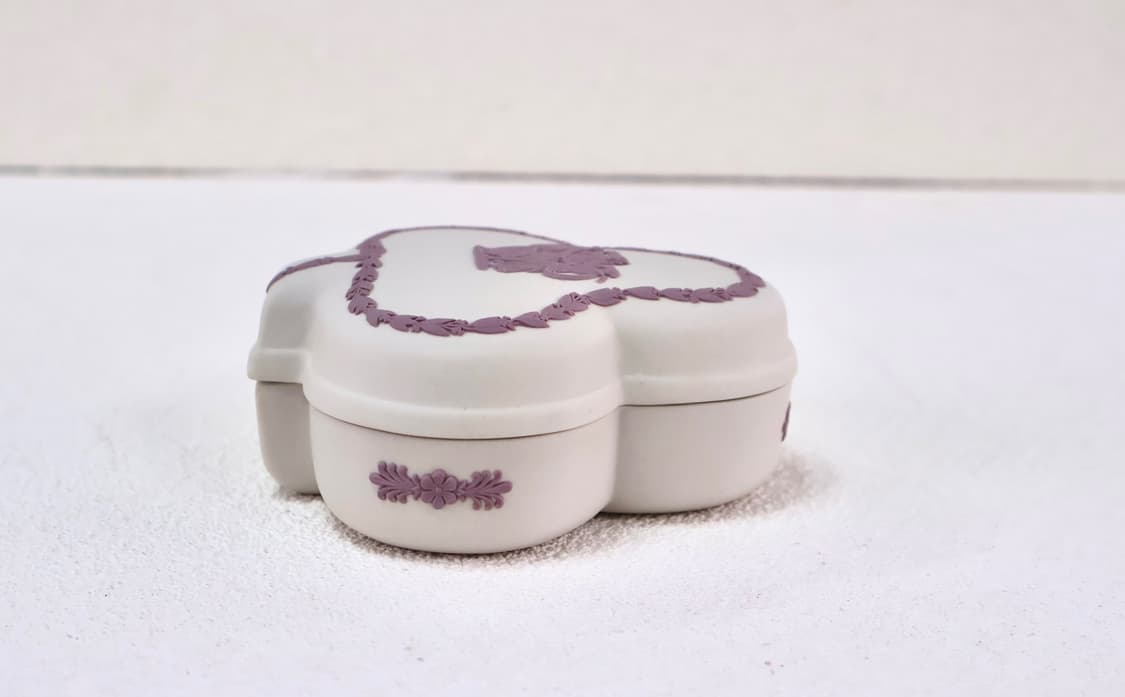 [영국엔틱] 웨지우드 제스퍼웨어 콜렉터스 소사이어티 라일락 트링켓 상품이미지5