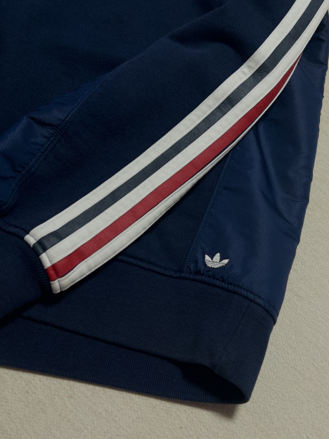 아디다스 팔라스 네이비 트라이퍼그 테리후드 상품이미지5