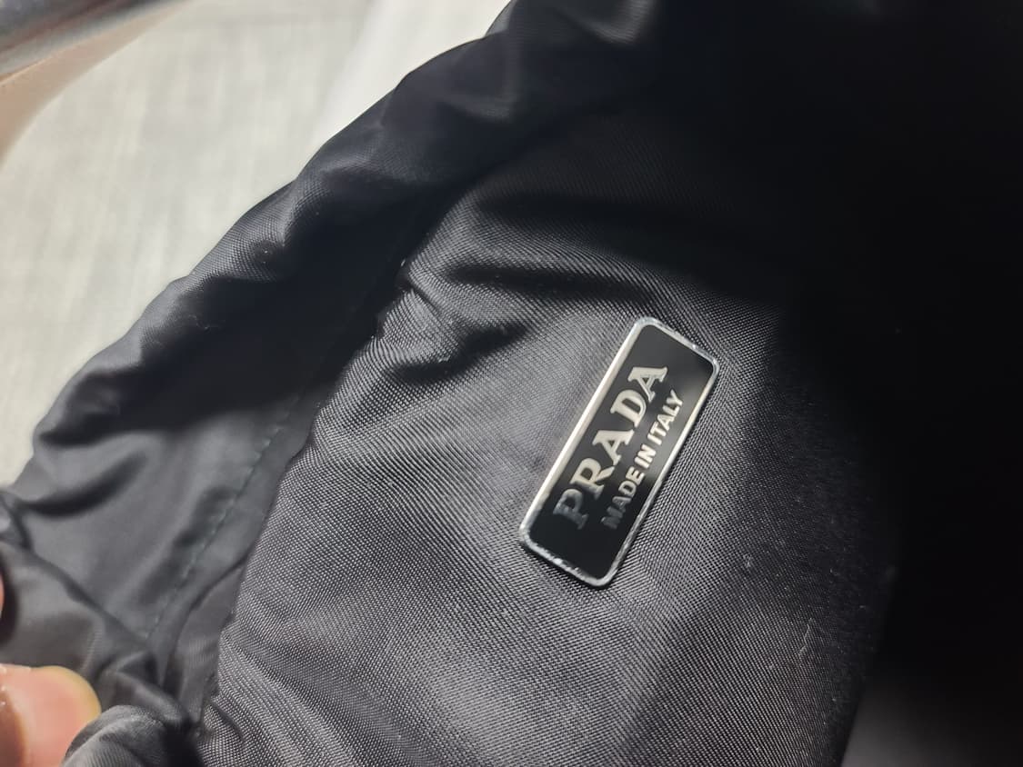 프라다 패딩 버킷백 나일론 1be026 크로스백 토트백 프라다 패디드백 상품이미지6