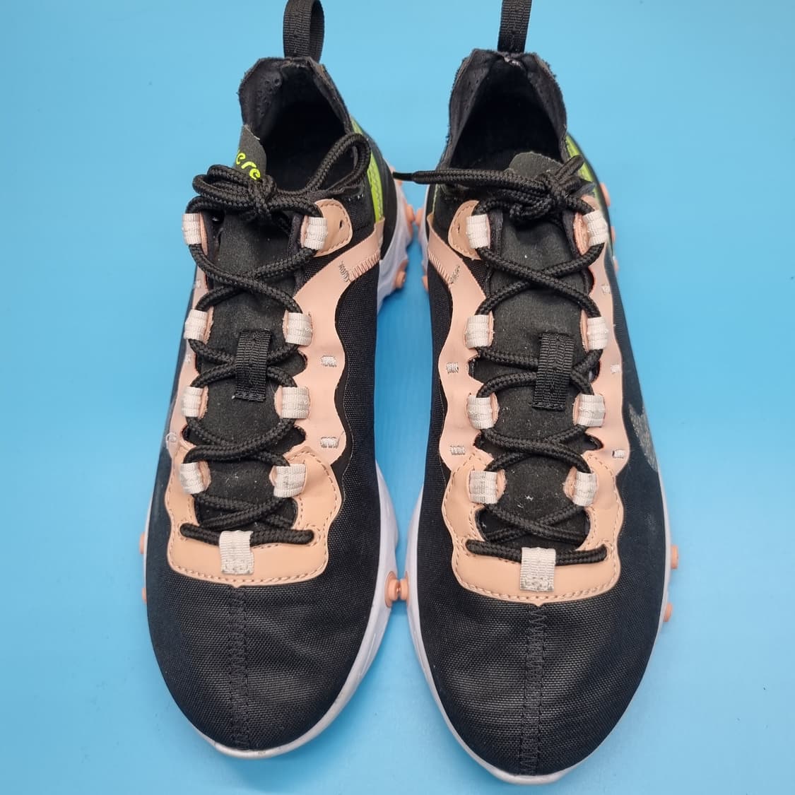 나이키 리액트 엘리먼트55 운동화 245 상품이미지2