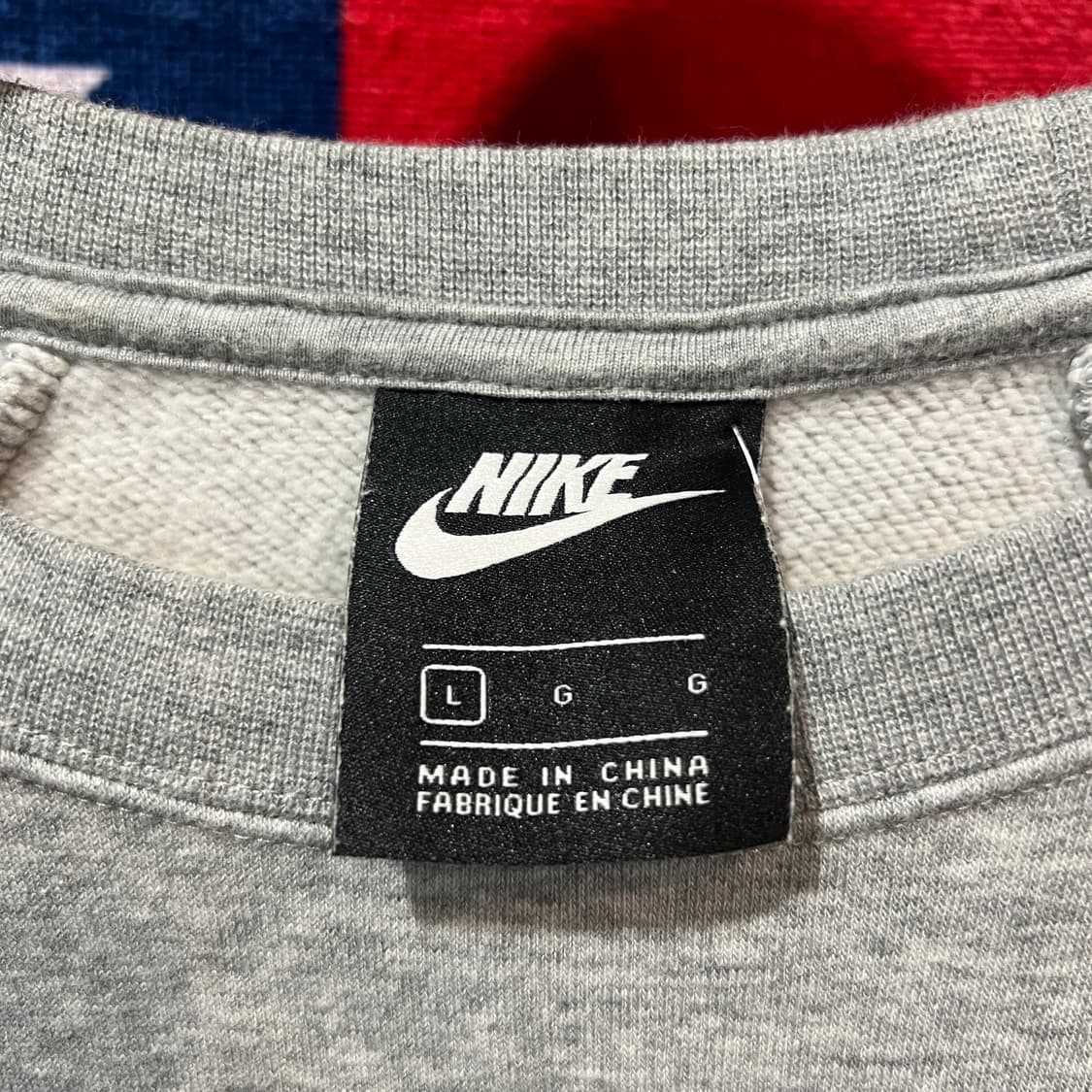 나이키 크롭 맨투맨  상품이미지3