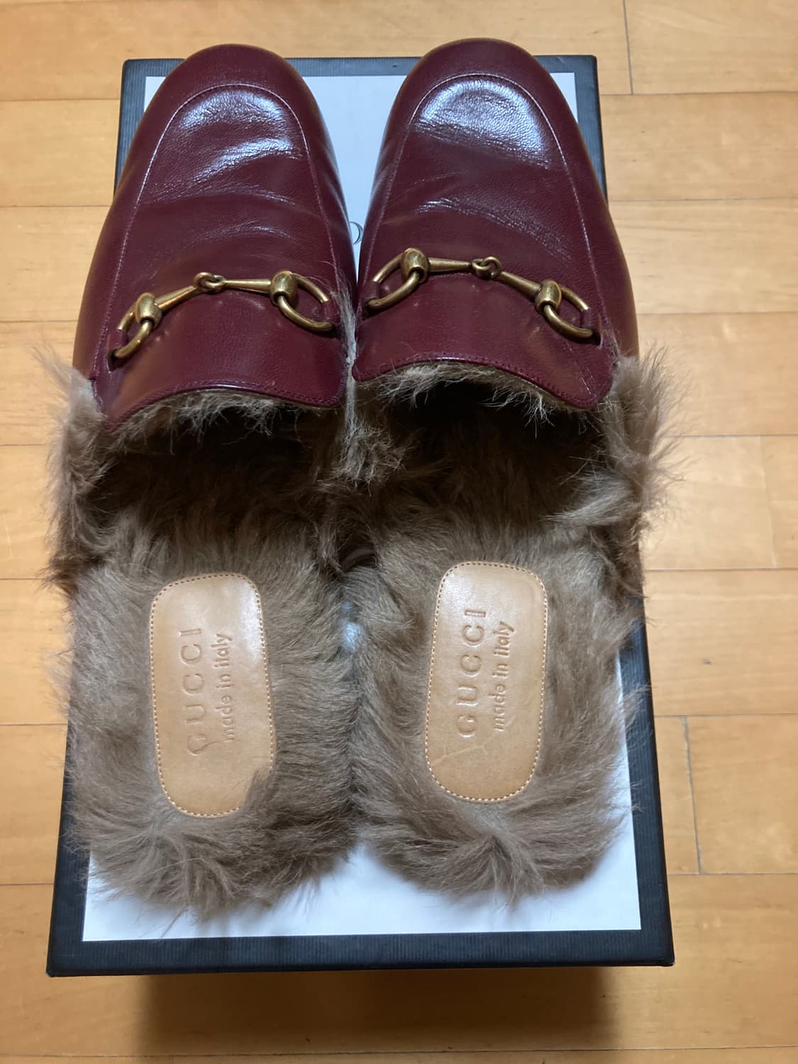 구찌 퍼 블로퍼 버건디 상품이미지3