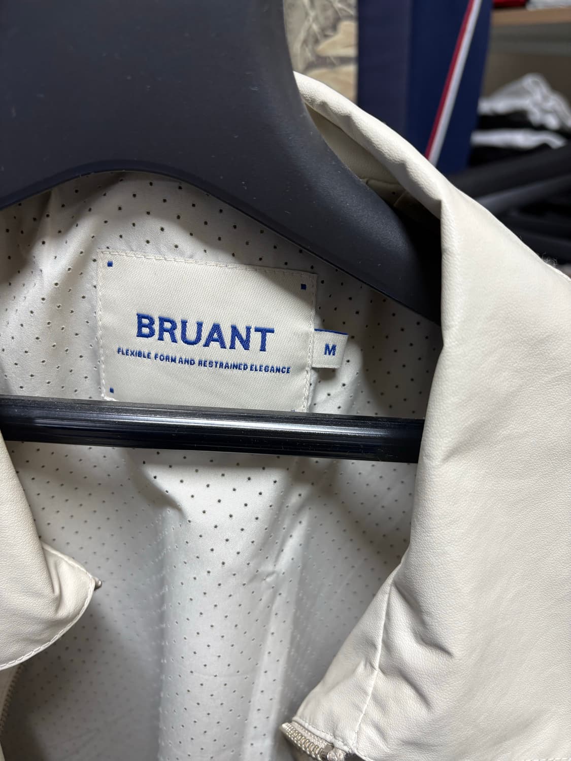 브루앙 봄버재킷 m 상품이미지3