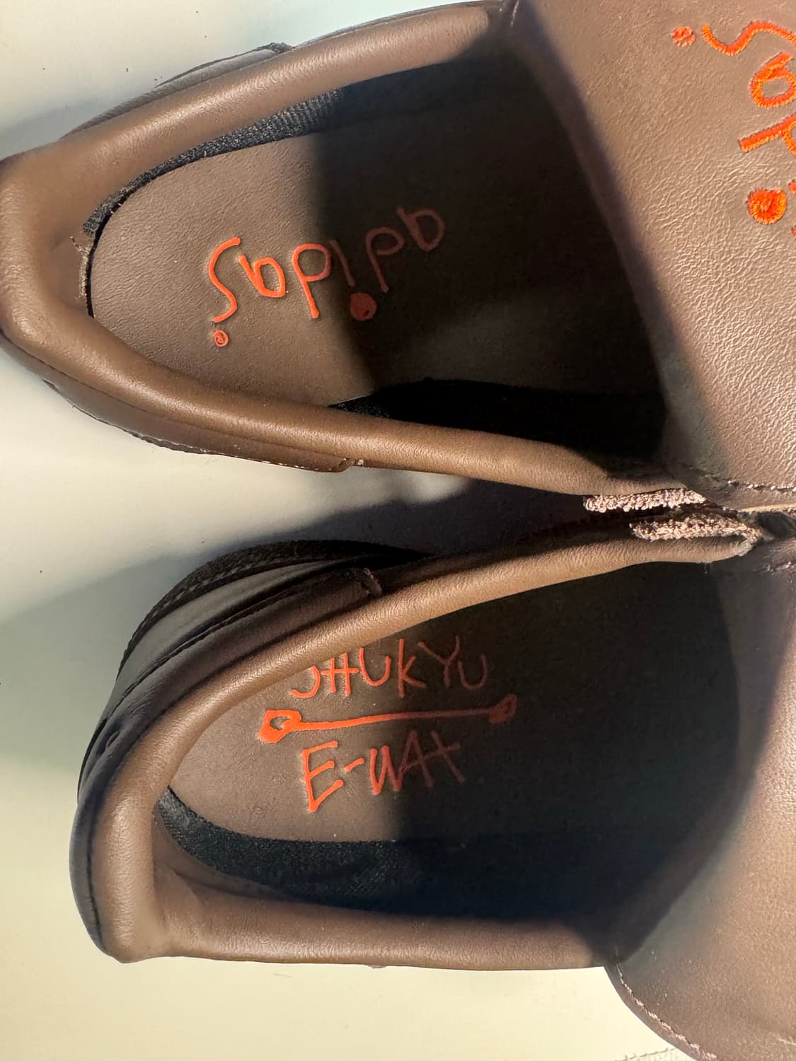 아디다스 스페지알 핸드볼 브라운 컬리지에이트 오렌지 245 상품이미지2