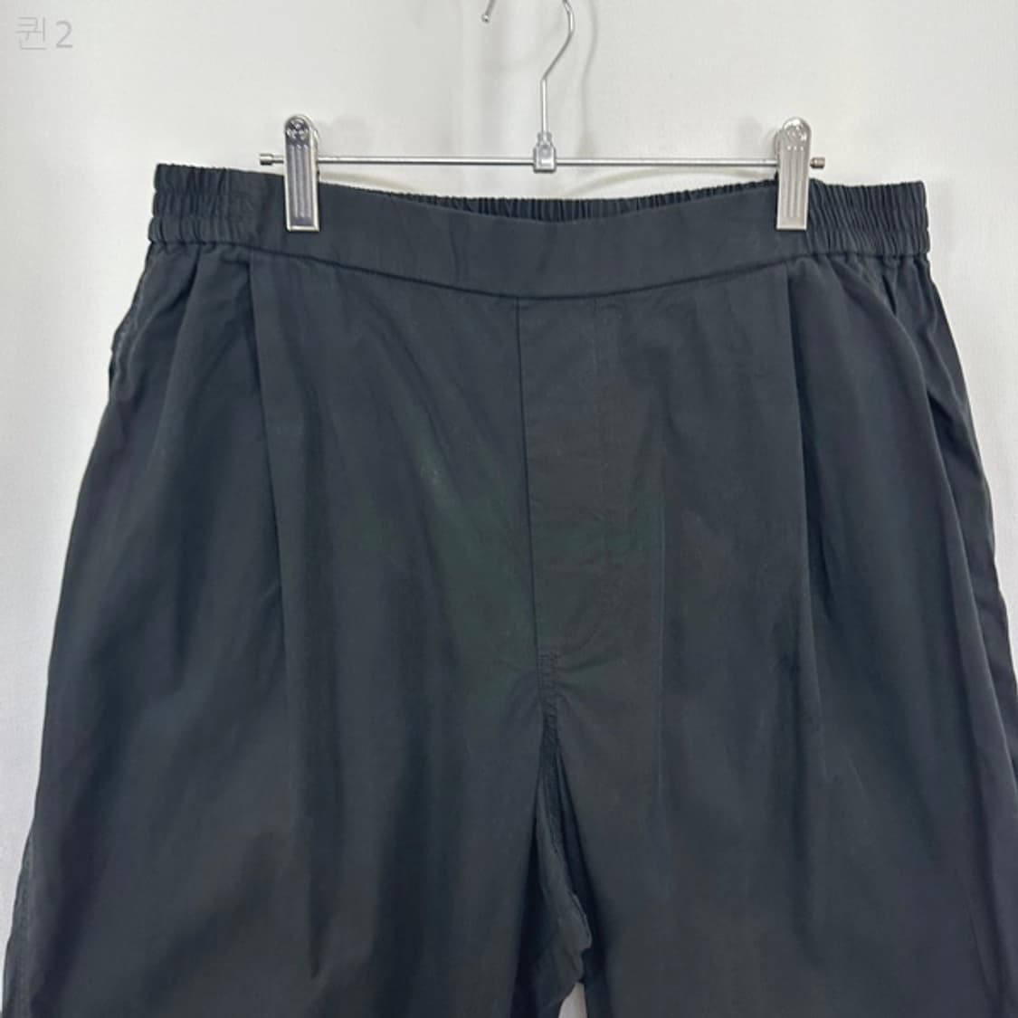 COS  코스 남자 밴딩 통넓은 바지 검정 L 상품이미지2