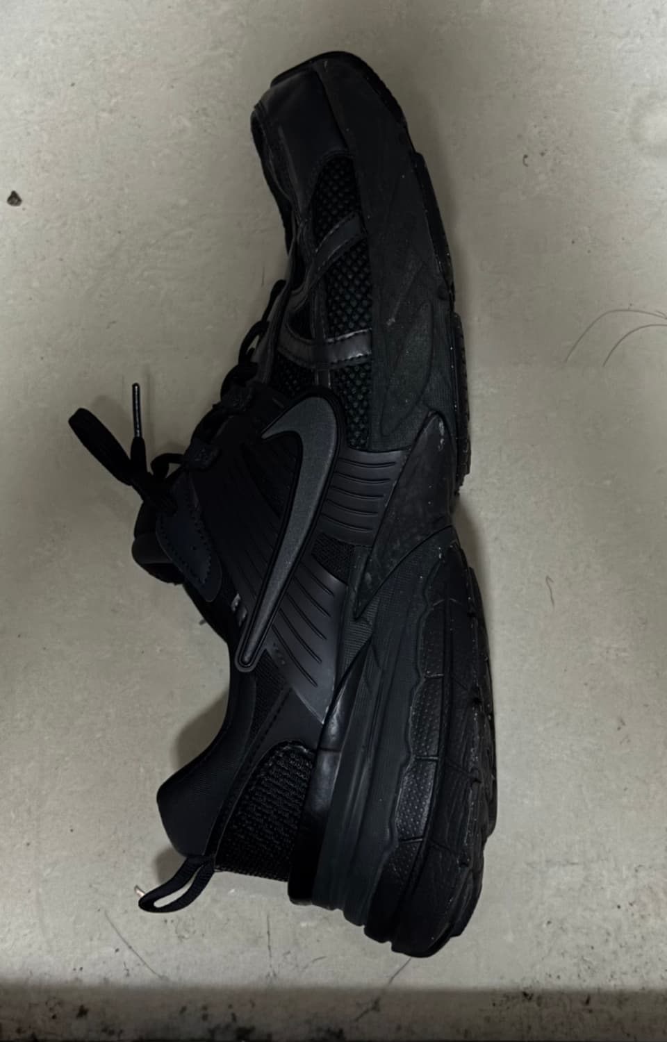 나이키 V2K 런 M - 블랙:앤트럴사이트:다크 스모크:그레이 310 상품이미지3