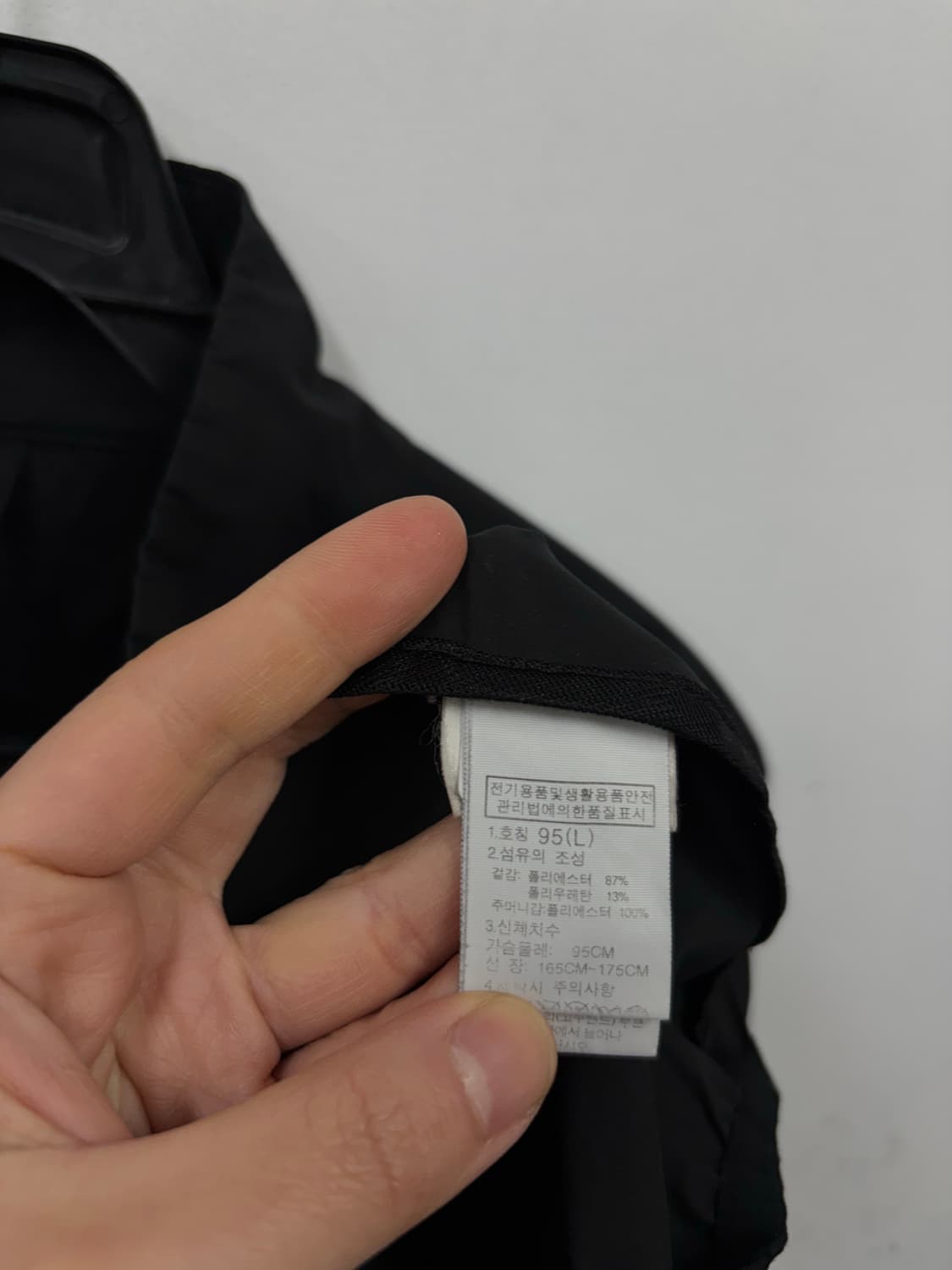 노스페이스 윈드브레이커 상품이미지4