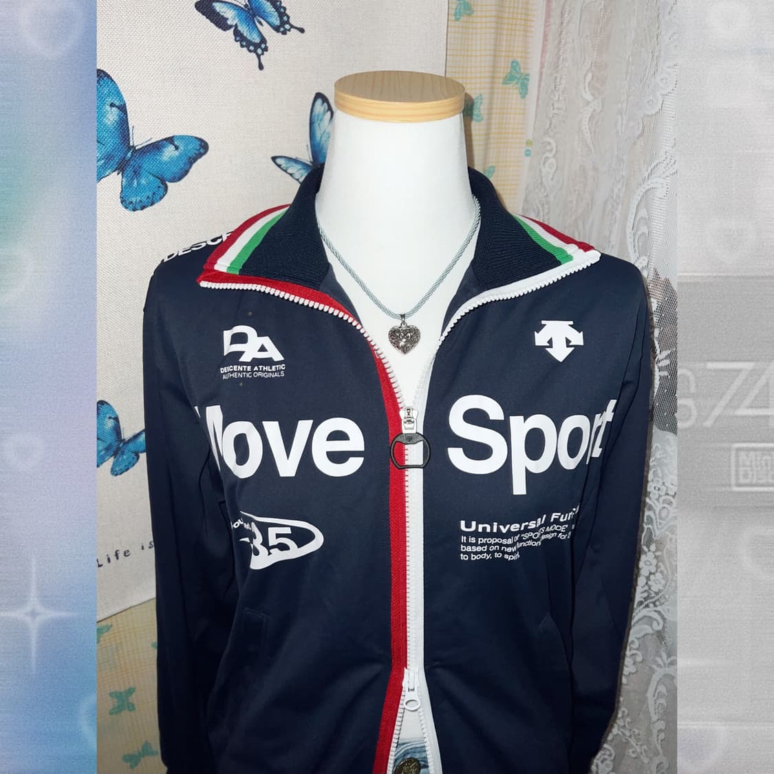 데상트 바이커 무드 투웨이 집업 상품이미지8