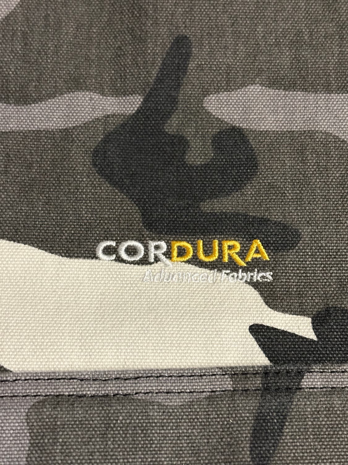 슈프림 토트백 스노우 카모 상품이미지4